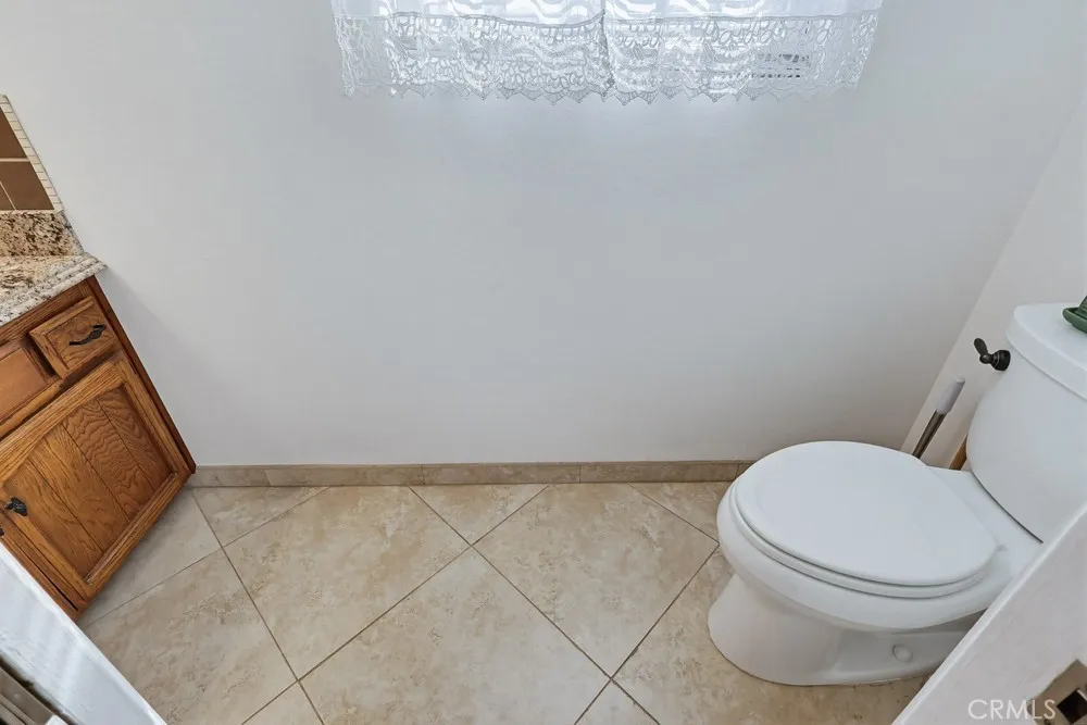 14419 Kingsdale Avenue, Lawndale, California 90260 home-pic-38