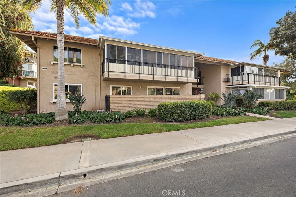 3019 Via Buena Vista B, Laguna Woods, California 92637 home-pic-14