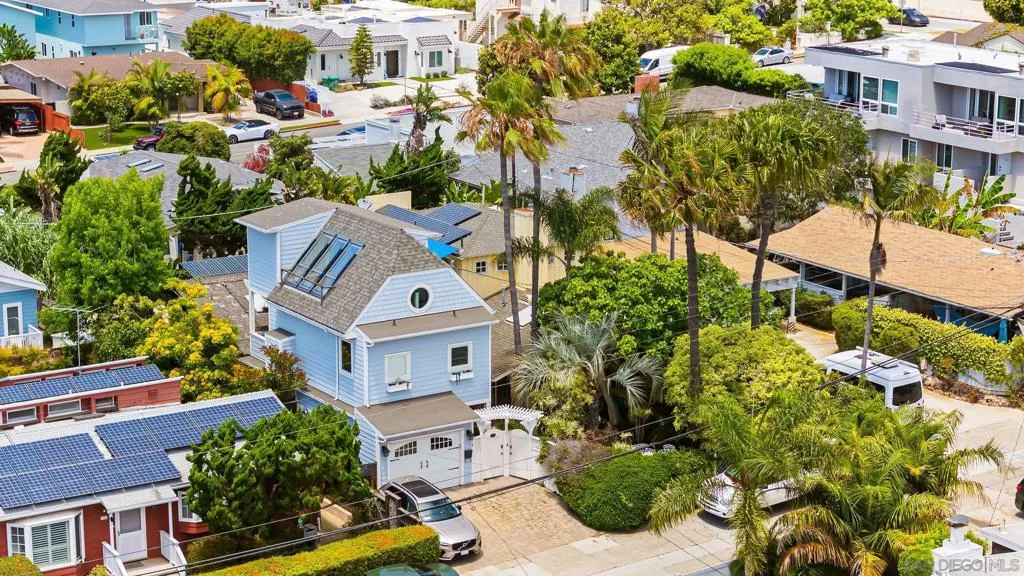 619 Bonair Way, La Jolla, California 92037 home-pic-3