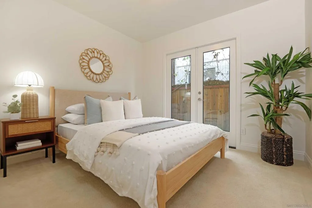 619 Bonair Way, La Jolla, California 92037 home-pic-23