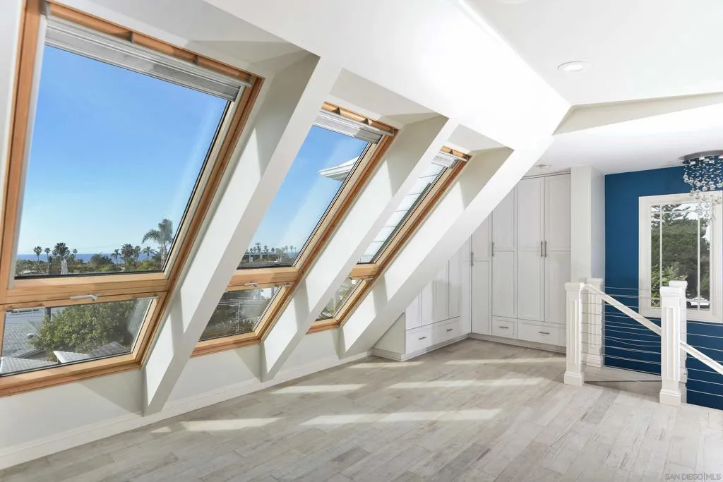 619 Bonair Way, La Jolla, California 92037 home-pic-36