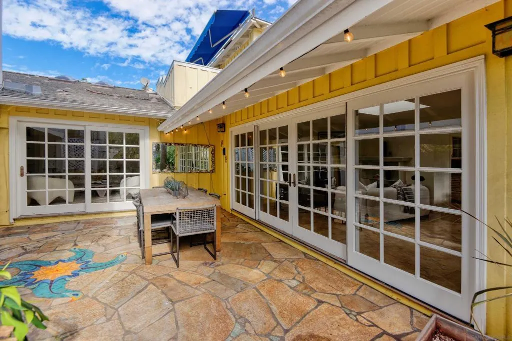 619 Bonair Way, La Jolla, California 92037 home-pic-4