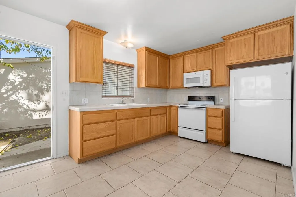 549 D St., Ramona, California 92065 home-pic-9