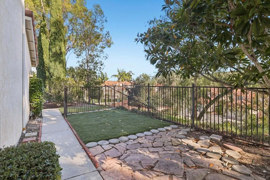 12357 Caminito Peral, San Diego, California 92131 home-pic-36