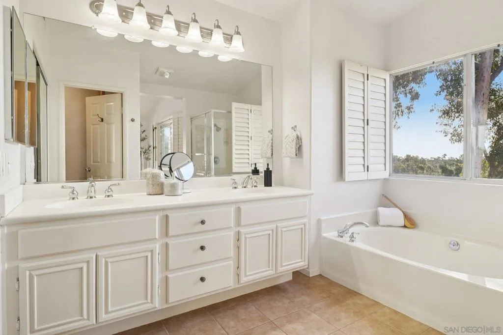 12357 Caminito Peral, San Diego, California 92131 home-pic-25