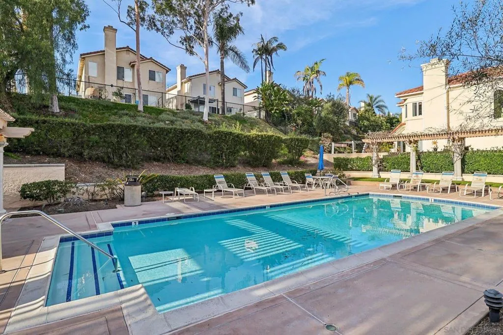 12357 Caminito Peral, San Diego, California 92131 home-pic-44