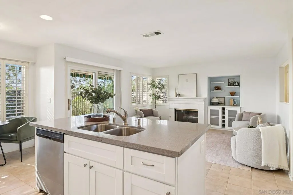 12357 Caminito Peral, San Diego, California 92131 home-pic-15