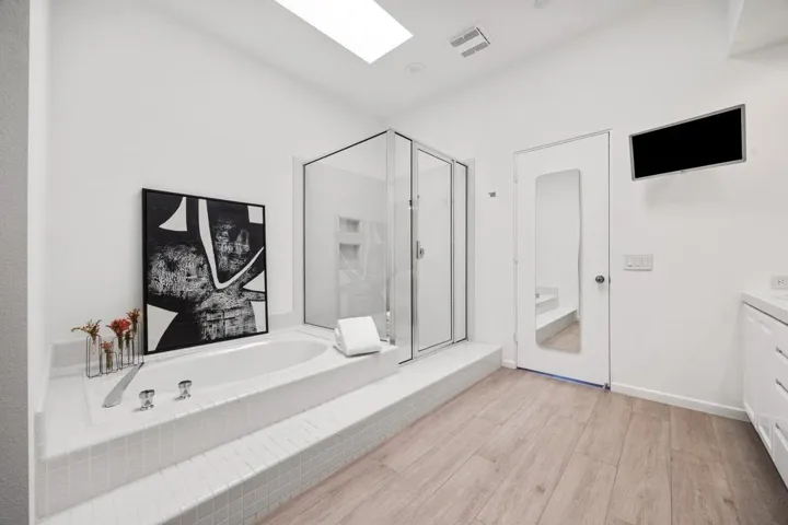 10-web-or-mls-8M4A3344