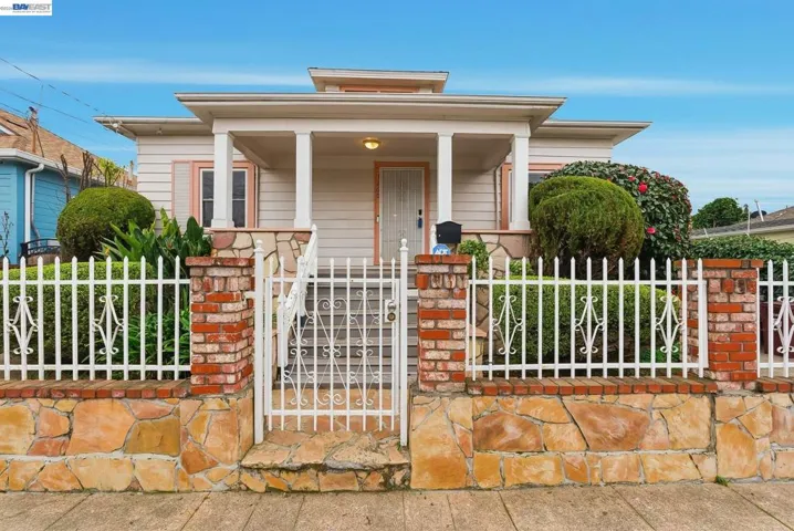 1260 96th Ave, Oakland, California 94603
