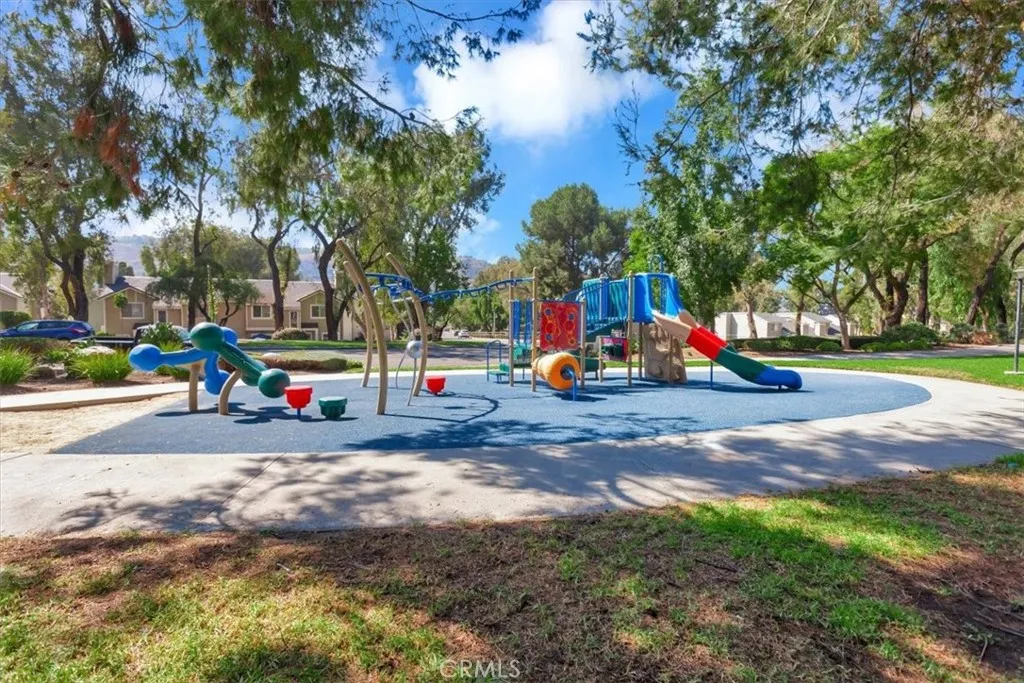 23556 Cambridge Road 327, Yorba Linda, California 92887 home-pic-16