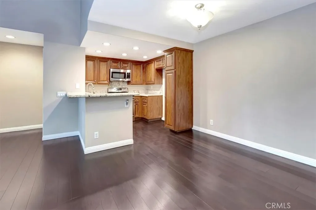 23556 Cambridge Road 327, Yorba Linda, California 92887 home-pic-11
