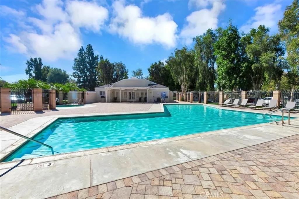 23556 Cambridge Road 327, Yorba Linda, California 92887 home-pic-14