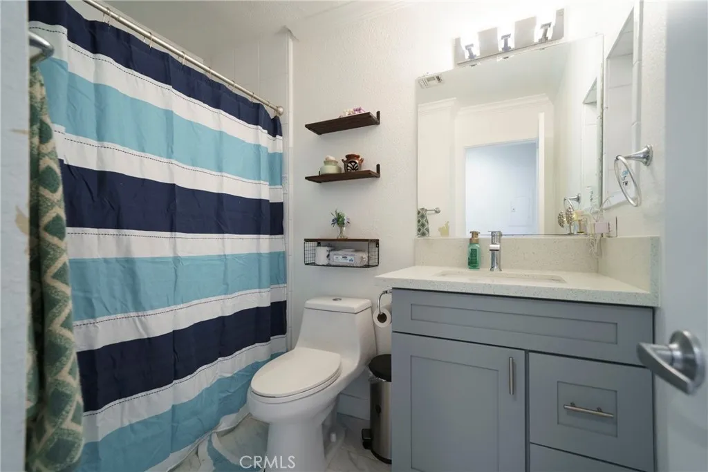 4900 N Grand 322, Covina, California 91724 home-pic-21