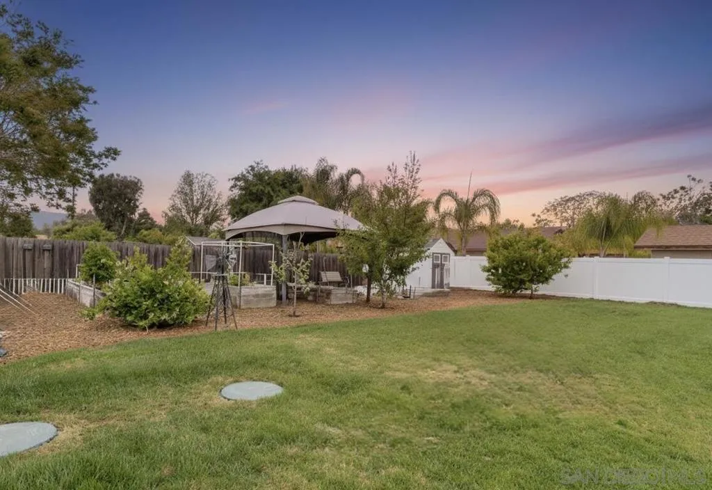 24550 Adams Ave, Murrieta, California 92562 home-pic-48