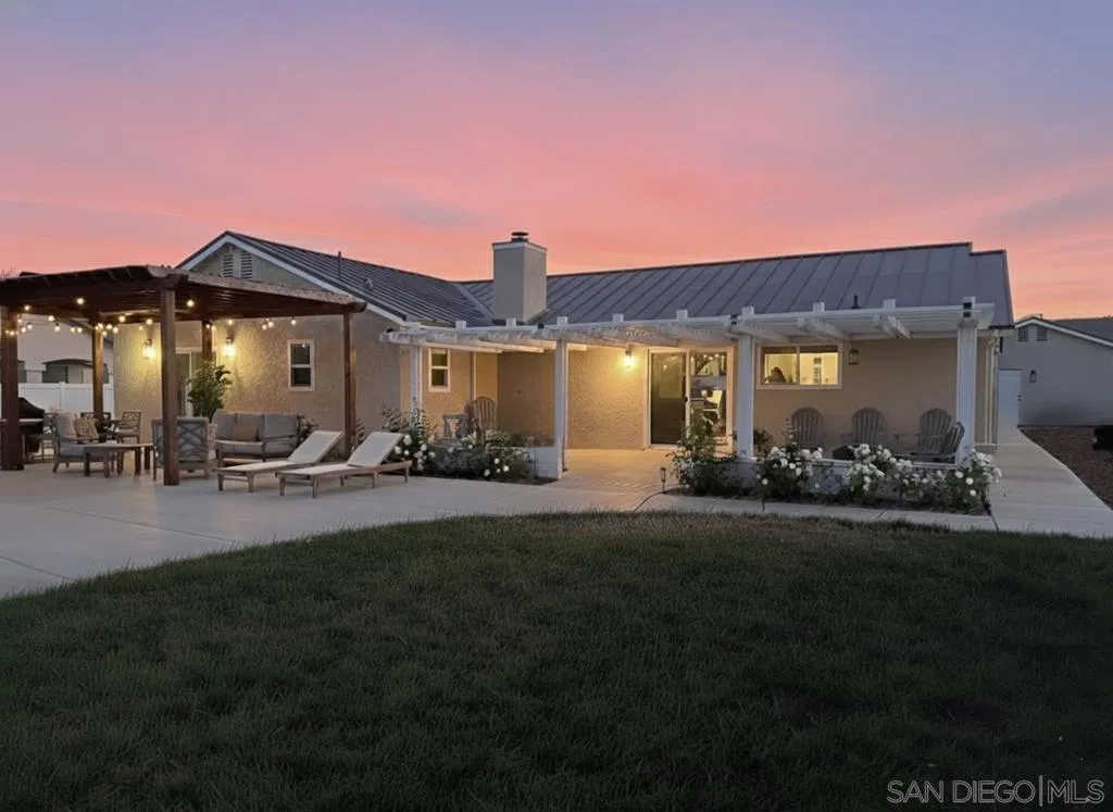 24550 Adams Ave, Murrieta, California 92562 home-pic-35