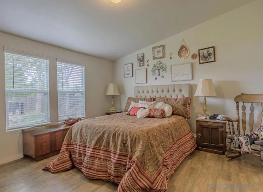 24550 Adams Ave, Murrieta, California 92562 home-pic-42