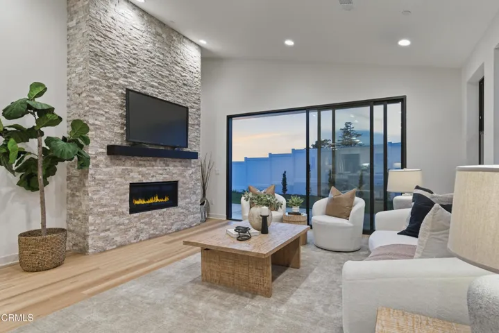 egpimaging_3245ArrowheadCourt_063_FLEXML