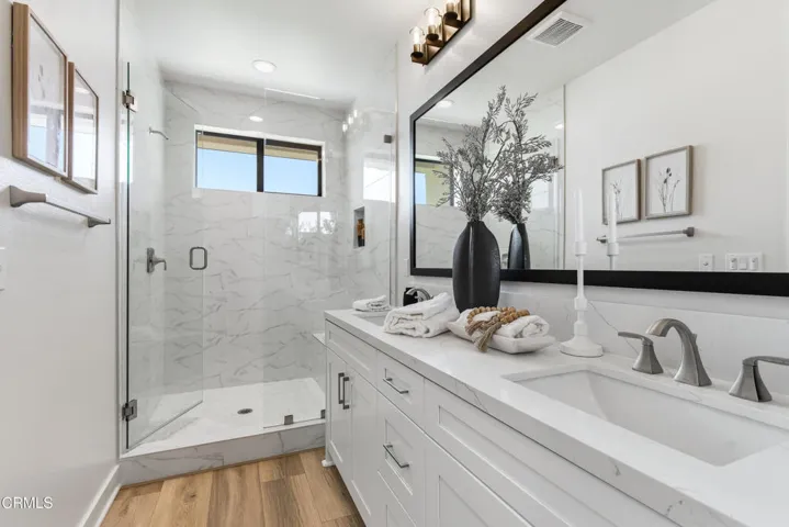 egpimaging_3245ArrowheadCourt_033_FLEXML