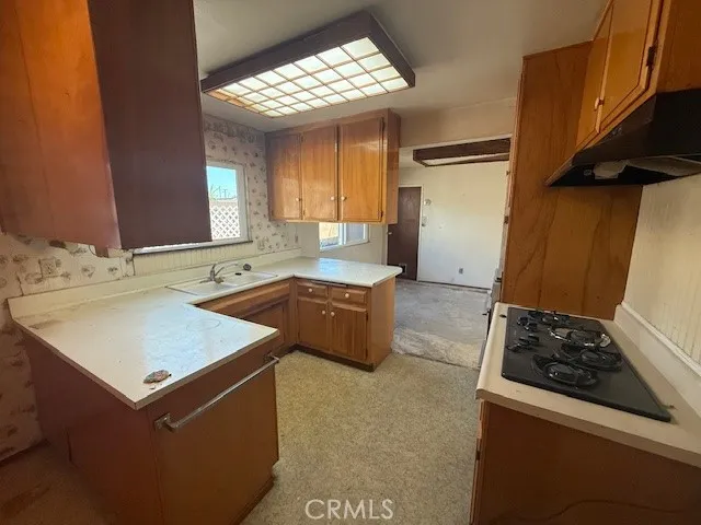 9327 Faywood, Bellflower, California 90706 home-pic-10