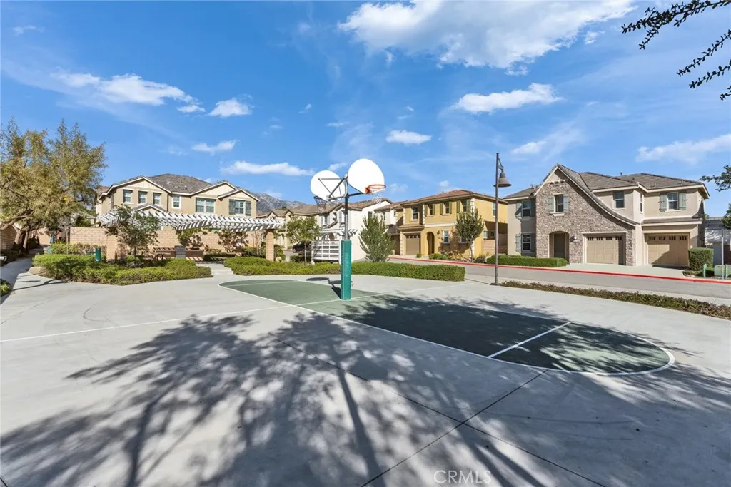 1520 Cantabria, Upland, California 91786 home-pic-28