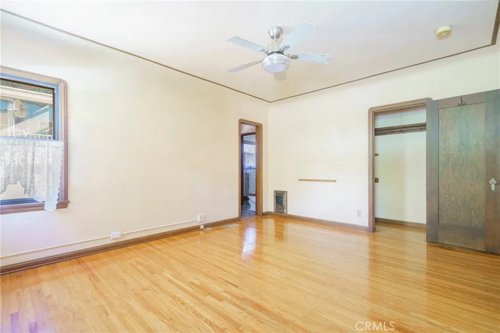 6130 Whitsett Ave, North Hollywood, California 91606 home-pic-23
