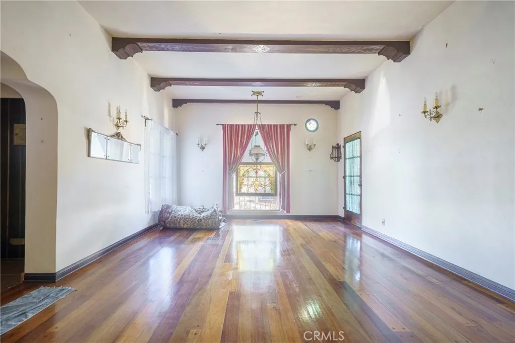 6130 Whitsett Ave, North Hollywood, California 91606 home-pic-9