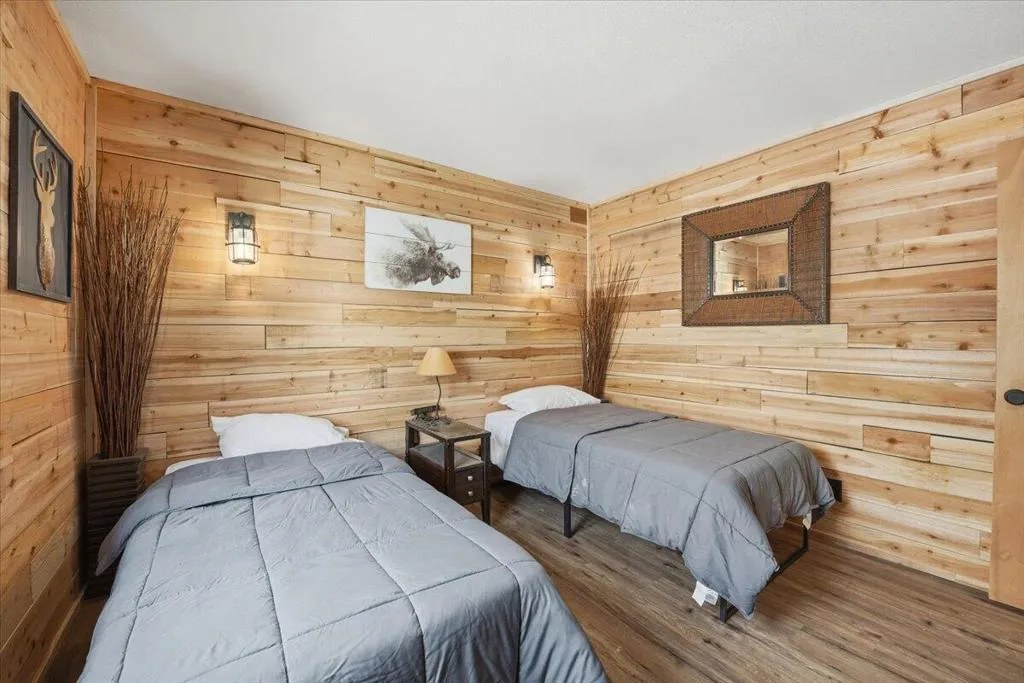 465 Wabash Lane, Sugarloaf, California 92386 home-pic-17