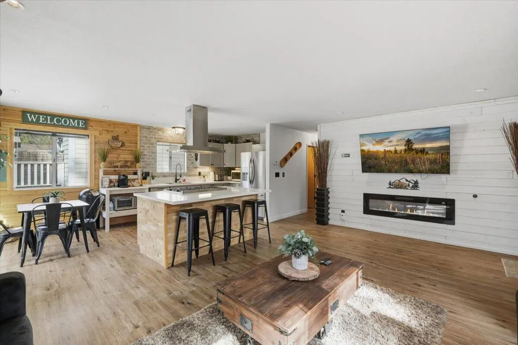 465 Wabash Lane, Sugarloaf, California 92386 home-pic-6