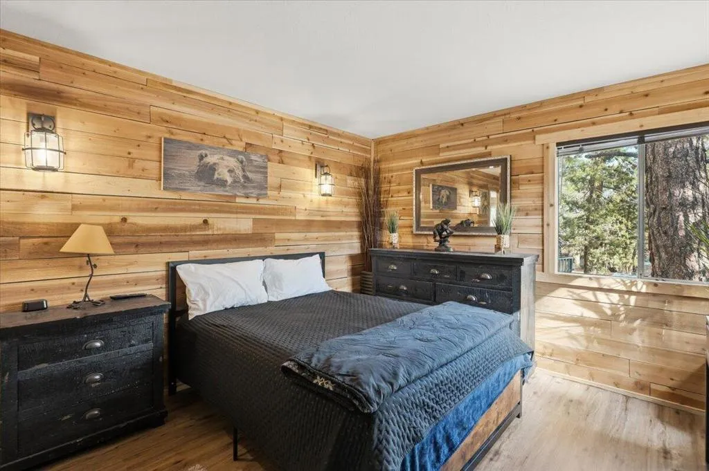 465 Wabash Lane, Sugarloaf, California 92386 home-pic-11