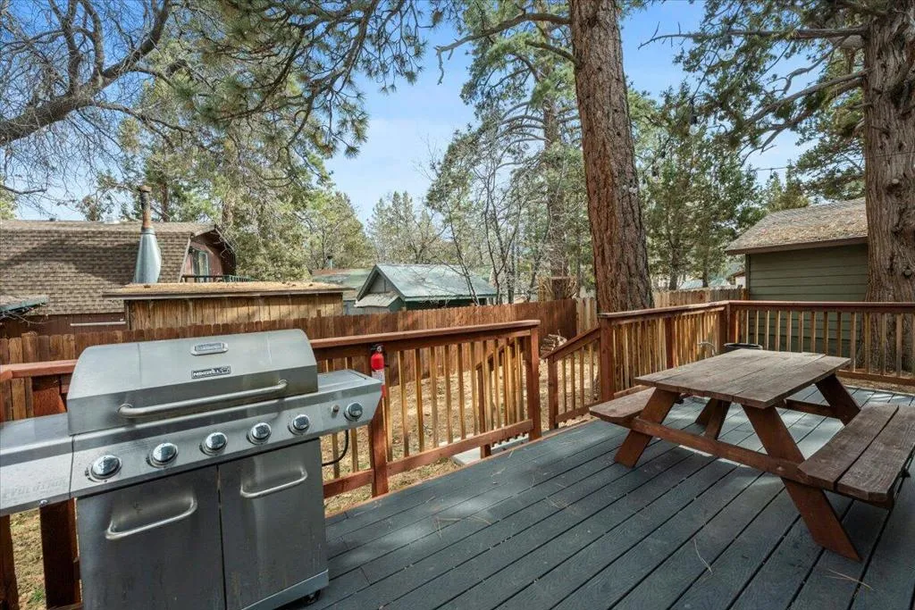 465 Wabash Lane, Sugarloaf, California 92386 home-pic-34