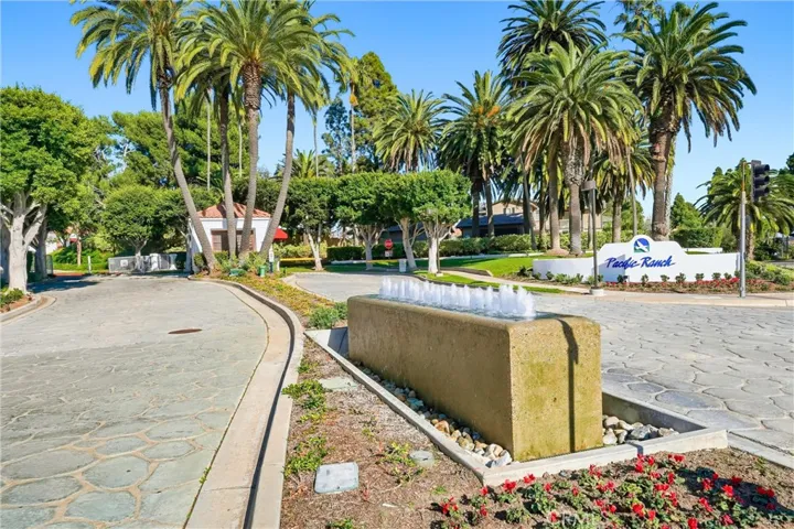7322 Yellowtail Drive 104, Huntington Beach, California 92648