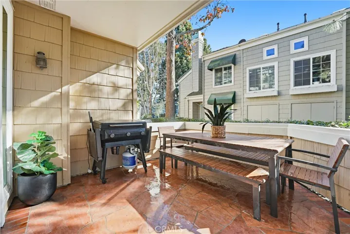 7322 Yellowtail Drive 104, Huntington Beach, California 92648