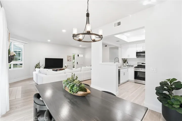 7322 Yellowtail Drive 104, Huntington Beach, California 92648