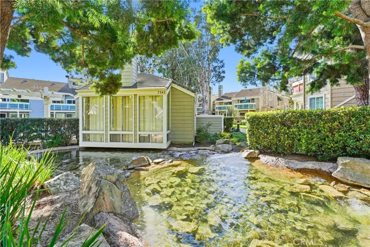 7322 Yellowtail Drive 104, Huntington Beach, California 92648