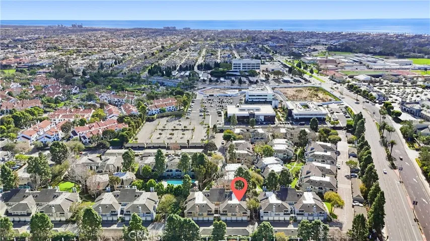 7322 Yellowtail Drive 104, Huntington Beach, California 92648