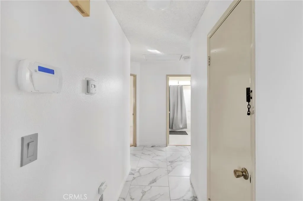 9788 9th Avenue, Hesperia, California 92345 home-pic-27