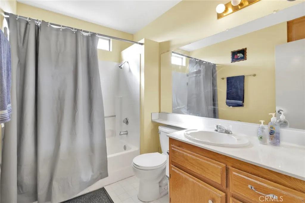 9788 9th Avenue, Hesperia, California 92345 home-pic-32