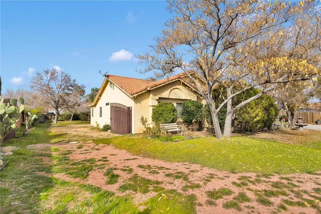 9788 9th Avenue, Hesperia, California 92345 home-pic-4