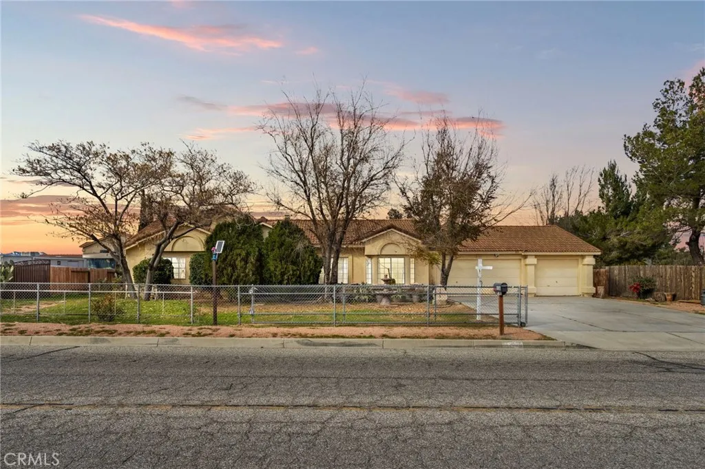 9788 9th Avenue, Hesperia, California 92345 home-pic-1