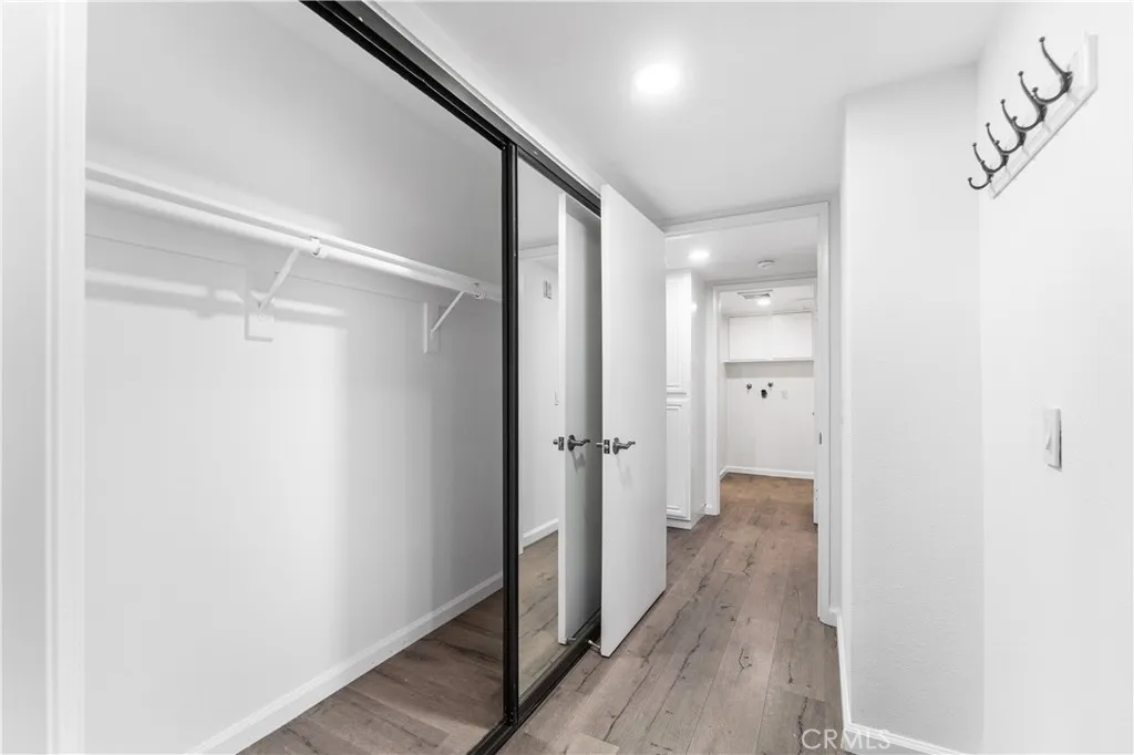 631 S Kenmore 406, Los Angeles, California 90005 home-pic-18