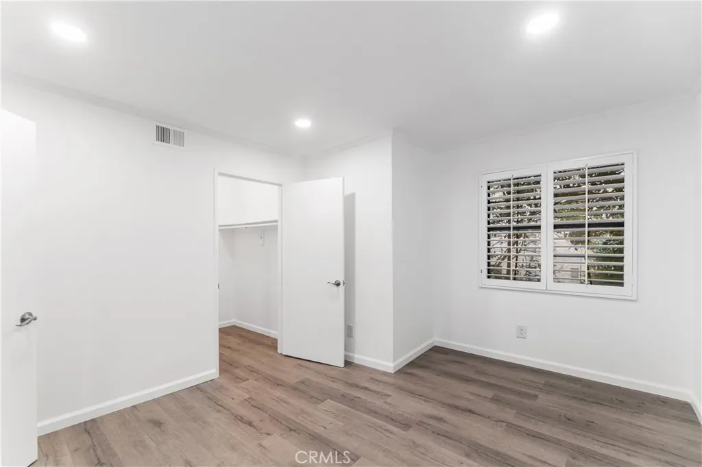 631 S Kenmore 406, Los Angeles, California 90005 home-pic-21