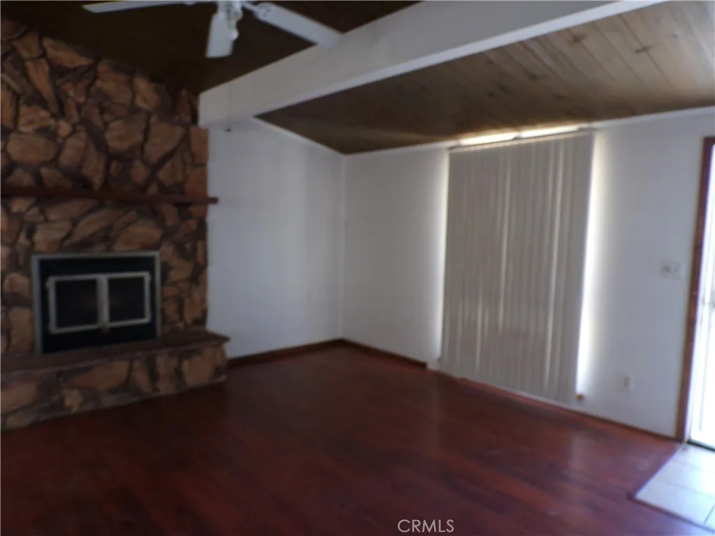 561 Frances, Barstow, California 92311 home-pic-2