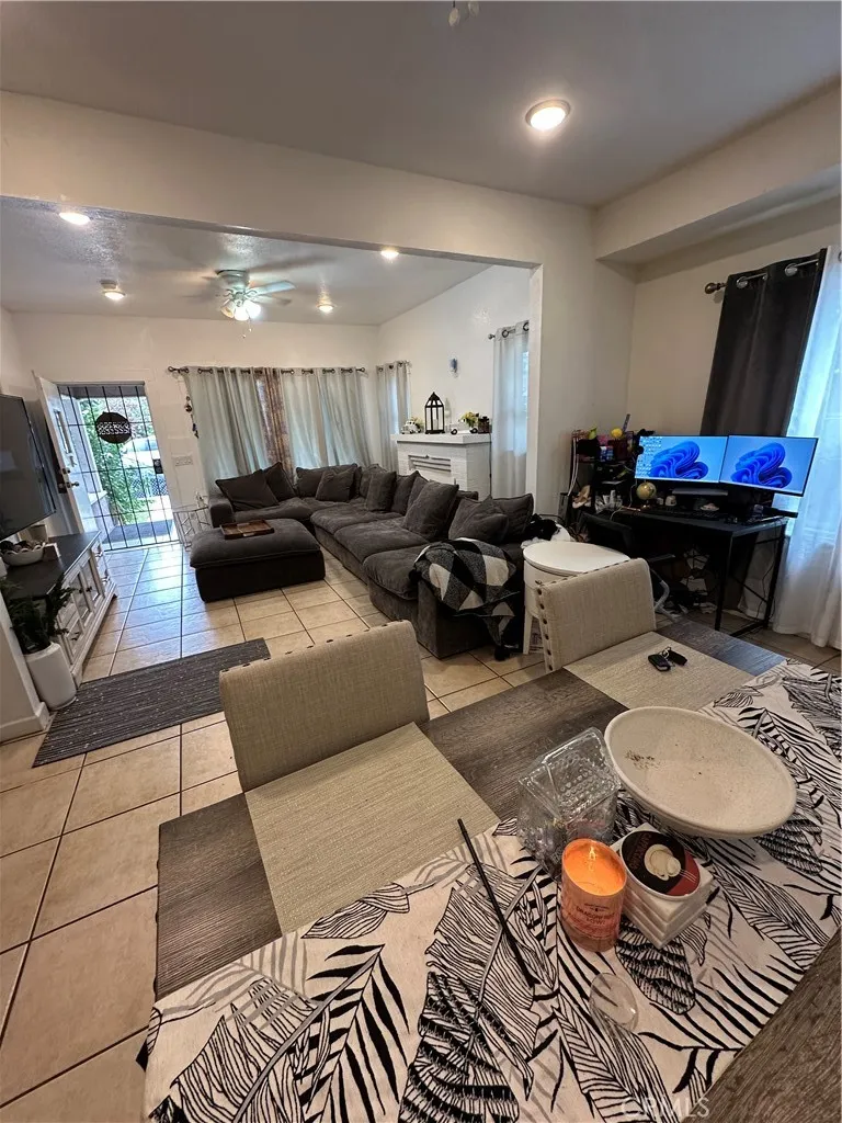 363 W Olive, San Bernardino, California 92410 home-pic-5