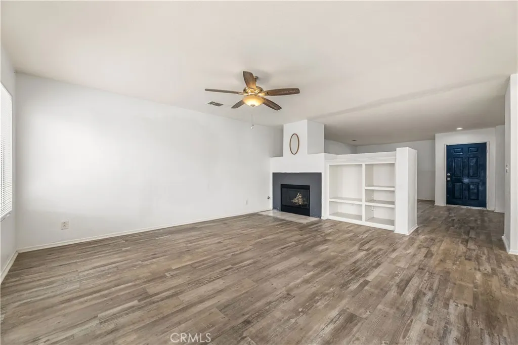 37608 Ribbon, Palmdale, California 93552 home-pic-9