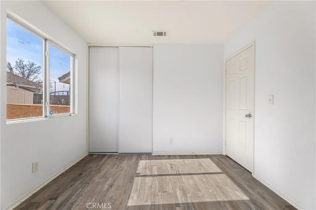 37608 Ribbon, Palmdale, California 93552 home-pic-23