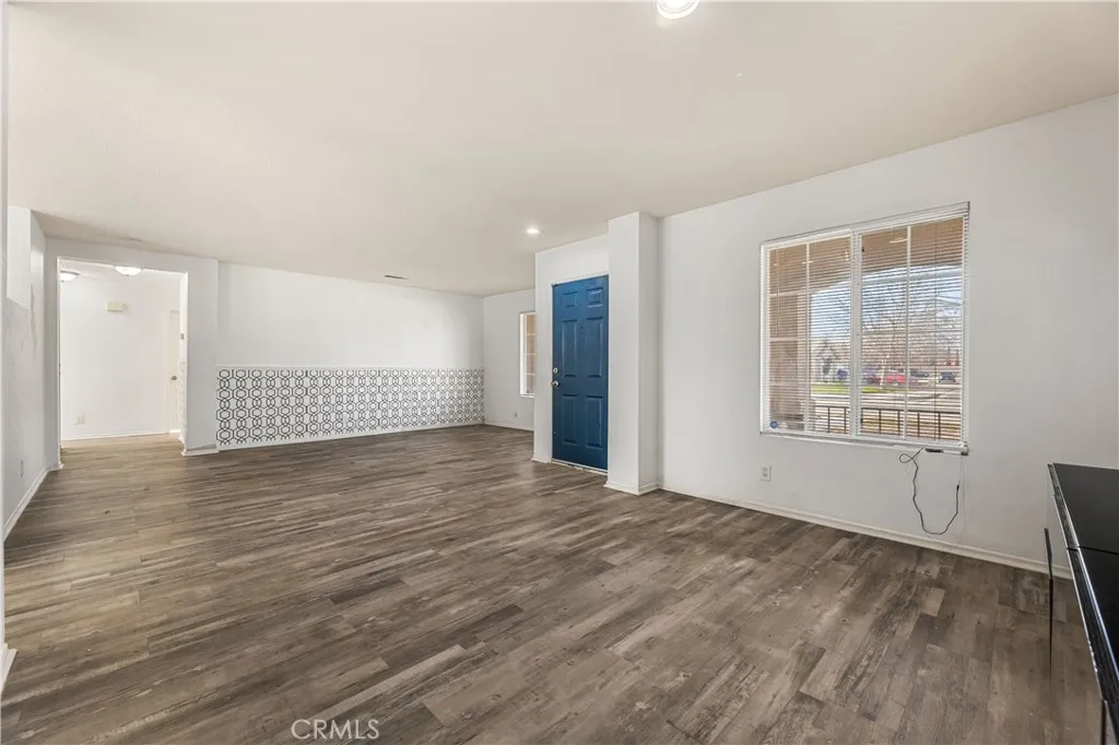 37608 Ribbon, Palmdale, California 93552 home-pic-2