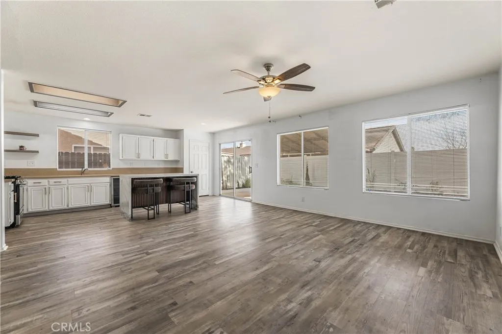 37608 Ribbon, Palmdale, California 93552 home-pic-7