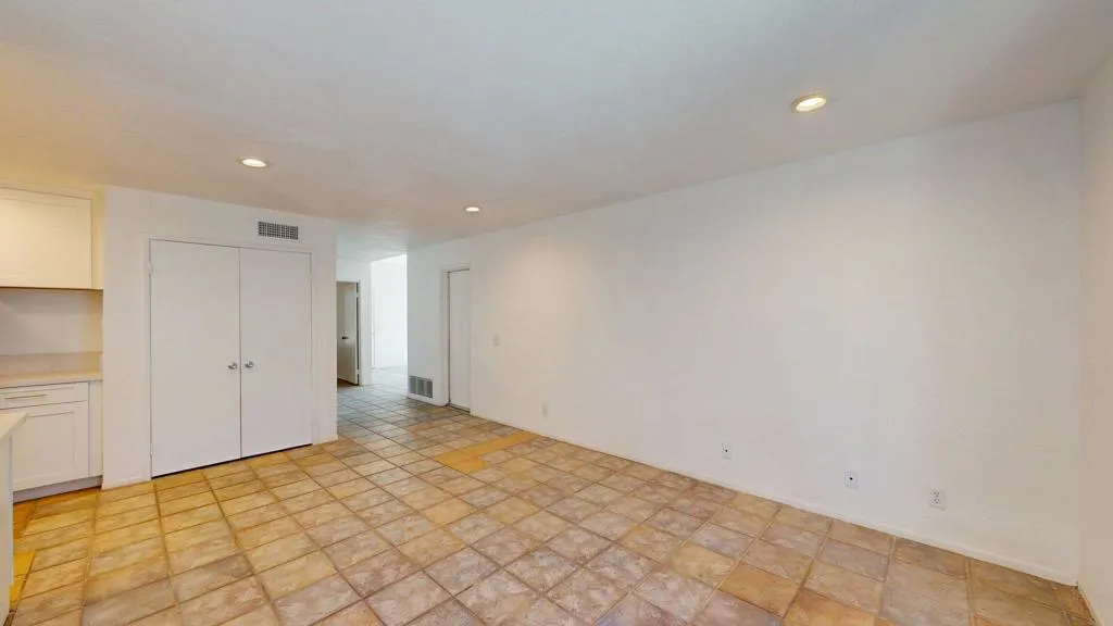 82432 Deborah Drive, Indio, California 92201 home-pic-37