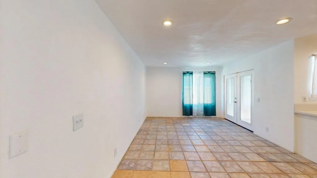 82432 Deborah Drive, Indio, California 92201 home-pic-36