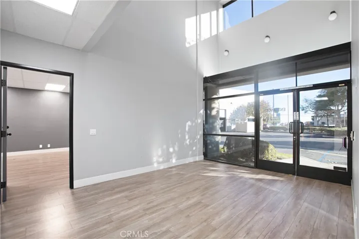 Office interior - 1351